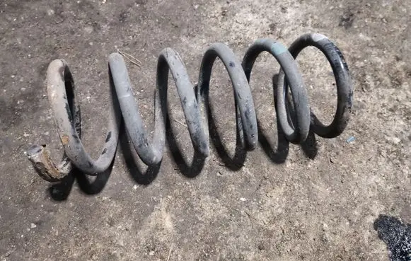 Chevrolet Captiva Rear coil spring