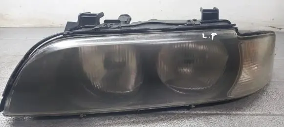 BMW 5 E39 Front reflector 