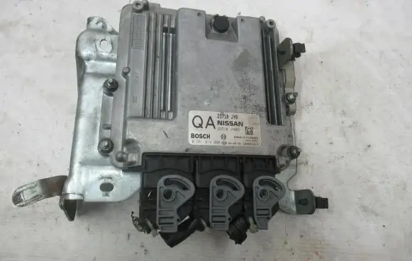 Renault Koleos I Engine control unit/module 23710JY08D 1039S21013 0281014360