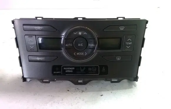 Toyota Auris 150 Front bumper splitter molding 5590002220B