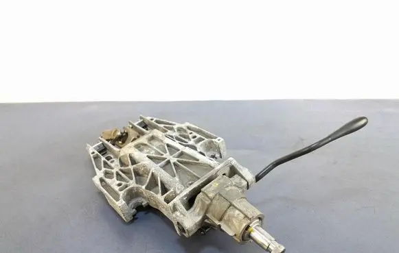 Chrysler Pacifica Steering wheel axle 04680654AD