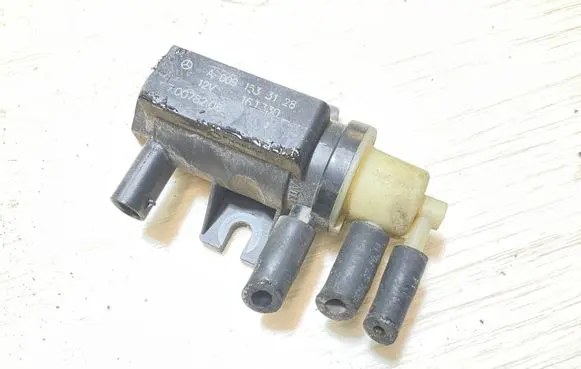 Mercedes-Benz Sprinter W906 Turbo solenoid valve A0091533128
