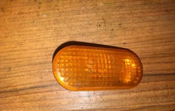 Volkswagen Golf IV Front fender indicator light 3a0949117a