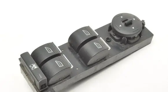 Ford Focus Quarter vent window switch 8M5T14A132AA