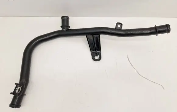 Volkswagen Golf VIII Engine coolant pipe/hose 5Q0121065N