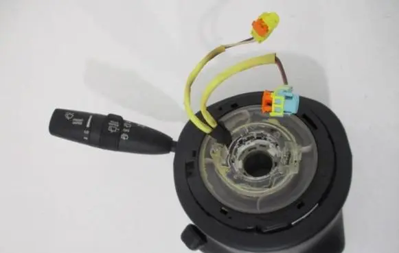 Jeep Grand Cherokee Wiper turn signal indicator stalk/switch P1NJ72DX9AE
