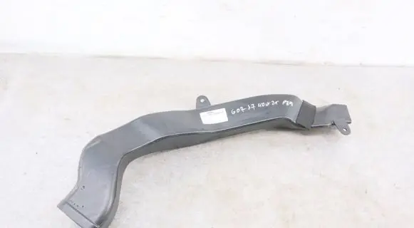 BMW X7 G07 Cabin air duct channel 7466094 64227466094