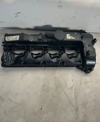 Mercedes-Benz Sprinter W906 Rocker cam cover A6510108918 A6510109714