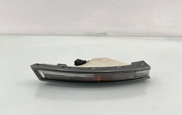 Volkswagen PASSAT B6 Front indicator light 3C0807718A
