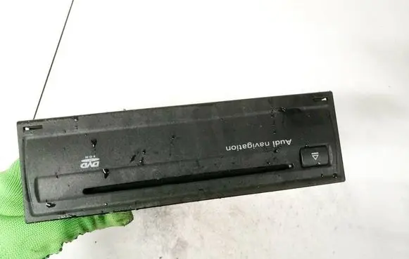 Audi A4 S4 B8 8K Navigation unit CD/DVD player 4e0919887m 4e0910888e