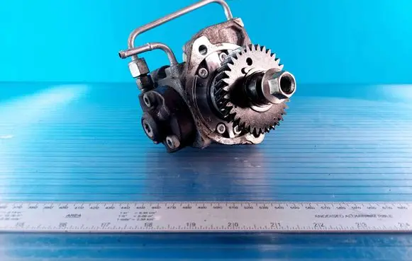 Subaru Forester SH Fuel injection high pressure pump 2940000980