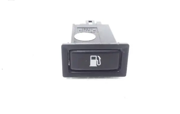 Toyota Avensis T250 Fuel tank opening switch 156795 5660L65