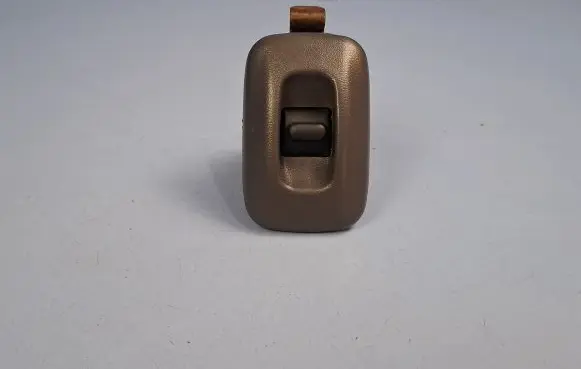 Nissan Navara D22 Electric window control switch 829602S700
