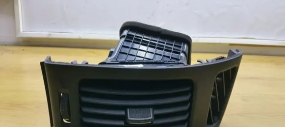 Hyundai i30 Dashboard side air vent grill/cover trim 974902R000