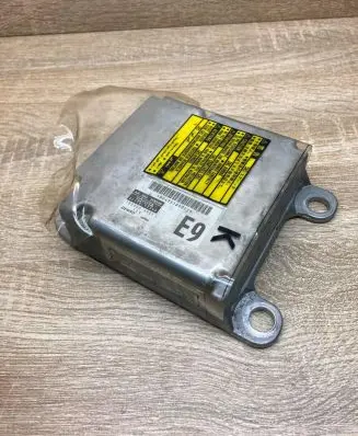 Toyota Prius (XW20) Airbag control unit/module 8917047390 1523006951