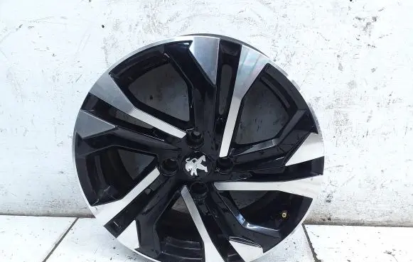 Peugeot 2008 II R17 alloy rim 00518C09