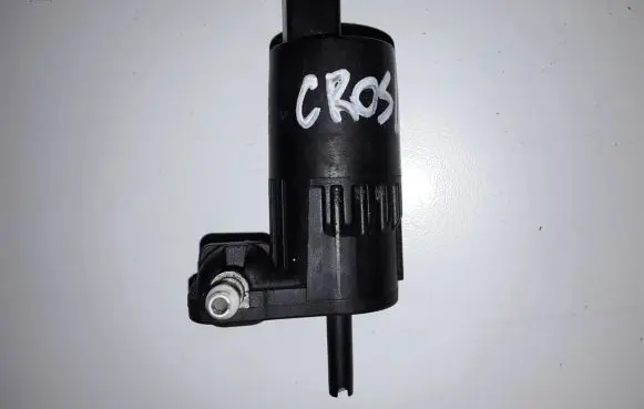 Opel Crossland X Windscreen/windshield washer pump 13349273