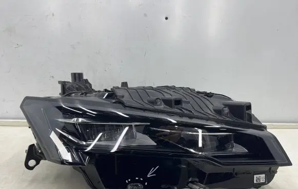 Peugeot 308 Headlight/headlamp 9859661880