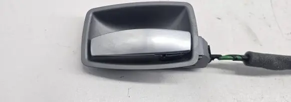 BMW 7 E65 E66 Front door interior handle 7024304