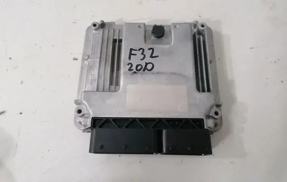 BMW 4 F32 F33 Engine control unit/module 8474730