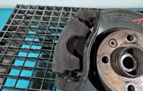 Renault Clio III Front brake caliper IMPRK1514359