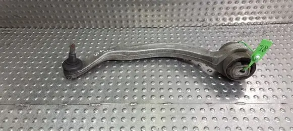Volkswagen PASSAT B5 Front control arm 4D0407695J