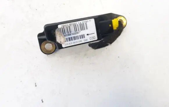 Mercedes-Benz S W220 Airbag deployment crash/impact sensor 2208204426