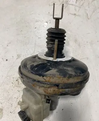 Mercedes-Benz A W168 Brake booster A0054304230 A9054304930