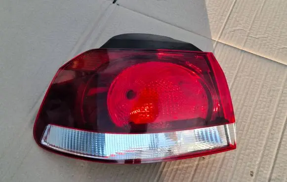 Volkswagen Golf VI Rear/tail lights 5K0945095M 00992205