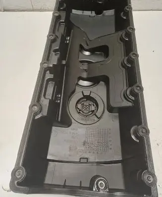 Volkswagen Transporter - Caravelle T5 Rocker cam cover 070103469B