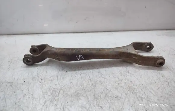 Volvo XC90 Rear control arm