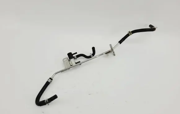 Suzuki SX4 S-Cross Valve vacuum 15850-64R00