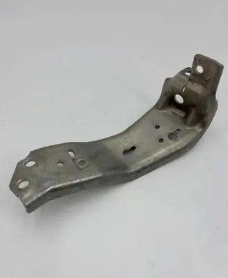 Radiator support slam panel bracket