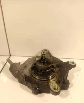 Renault Trafic II (X83) Vacuum pump 31011426 0699