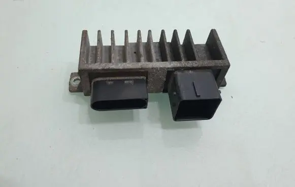 Dacia Dokker Glow plug pre-heat relay 271202380R