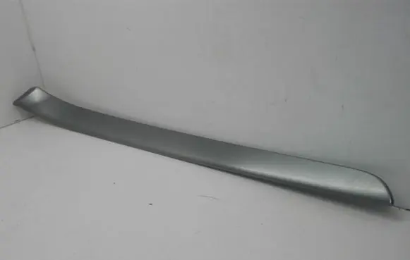 Audi A4 S4 B7 8E 8H Front door trim bar 8E0867409