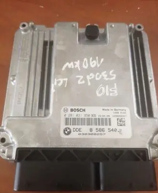 BMW 5 F10 F11 Engine control unit/module 8586540