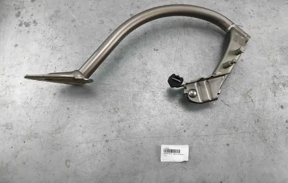 Volkswagen PASSAT CC Tailgate/trunk/boot hinge 3C8827301A