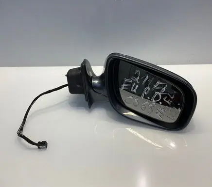 Mercedes-Benz E W211 Front door electric wing mirror