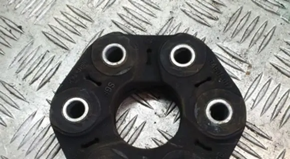 BMW 1 F20 F21 Rear prop shaft donut coupling/joint 7610372