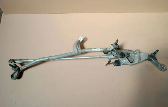 Mercedes-Benz E W213 Front wiper linkage and motor a2138200540
