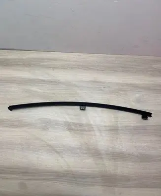 Toyota RAV 4 (XA50) Rear door window/glass frame 08974L