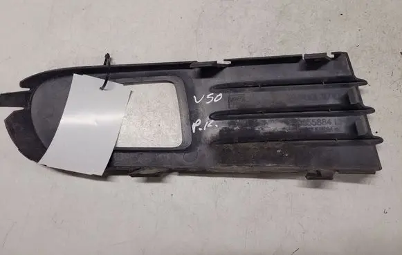 Volvo V50 Front fog light trim/grill 30655884