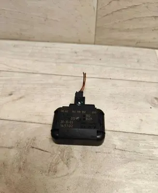 Volkswagen Golf V Rain sensor 1K0955559