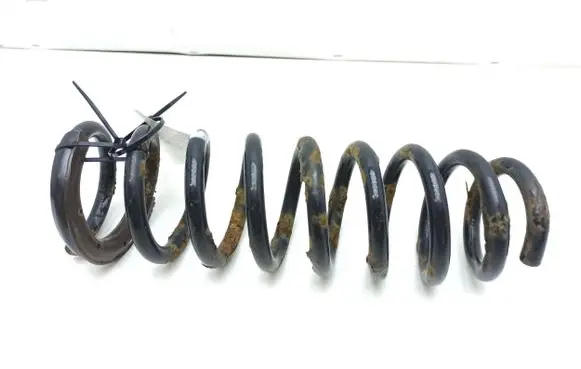 Hyundai i40 Rear coil spring