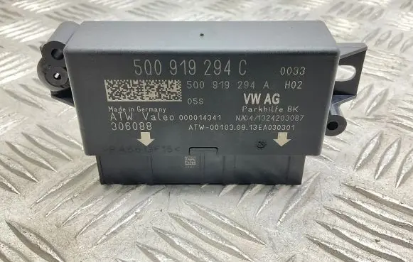 Seat Leon (5F) Parking PDC control unit/module 5Q0919294C