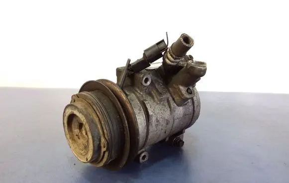 Mitsubishi Pajero Air conditioning (A/C) compressor (pump) 447220-3657