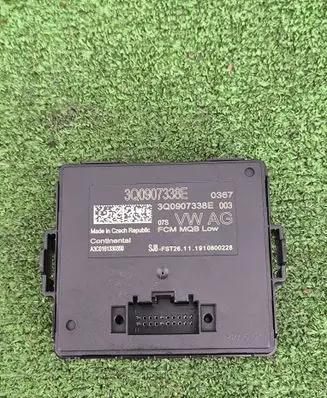 Audi Q3 F3 Other control units/modules 3Q0907338E