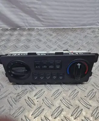Hyundai Terracan Climate control unit 972XXH1600