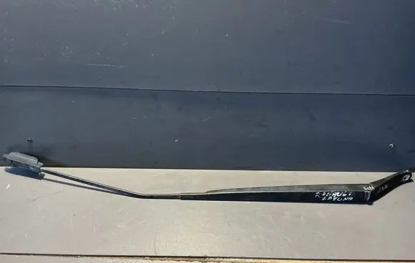 Renault Laguna III Front wiper blade arm 288860001N